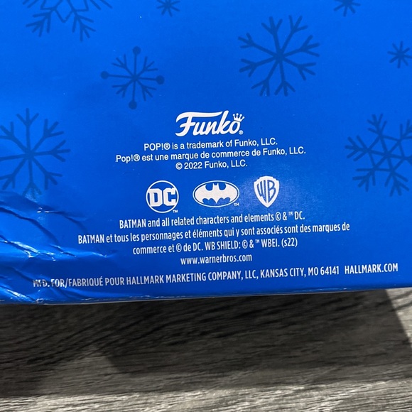 Hallmark | Funko Pop!: Batman (2022) - Tree Ornament - Picture 5 of 12